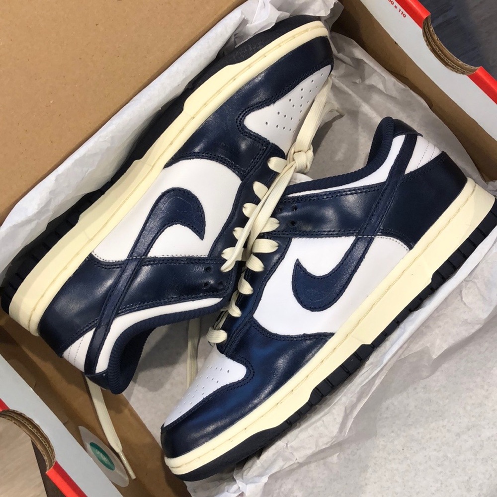 W NIKE DUNK LOW PRM